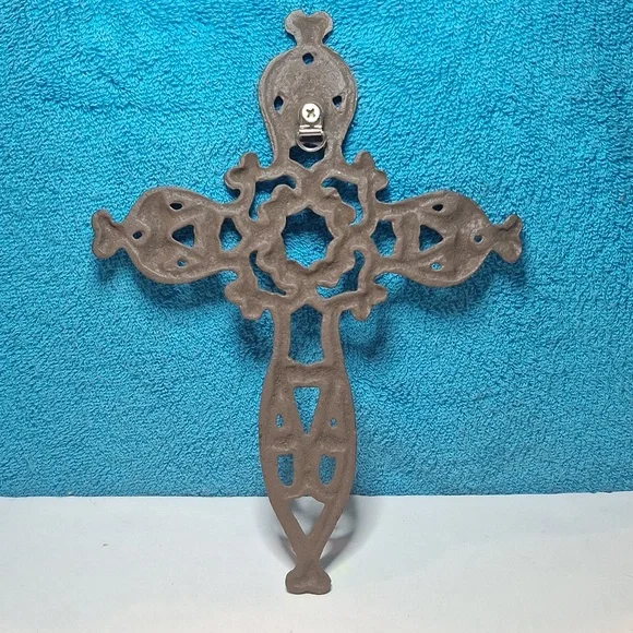 Cast Iron Cross - Picture 4 of 6